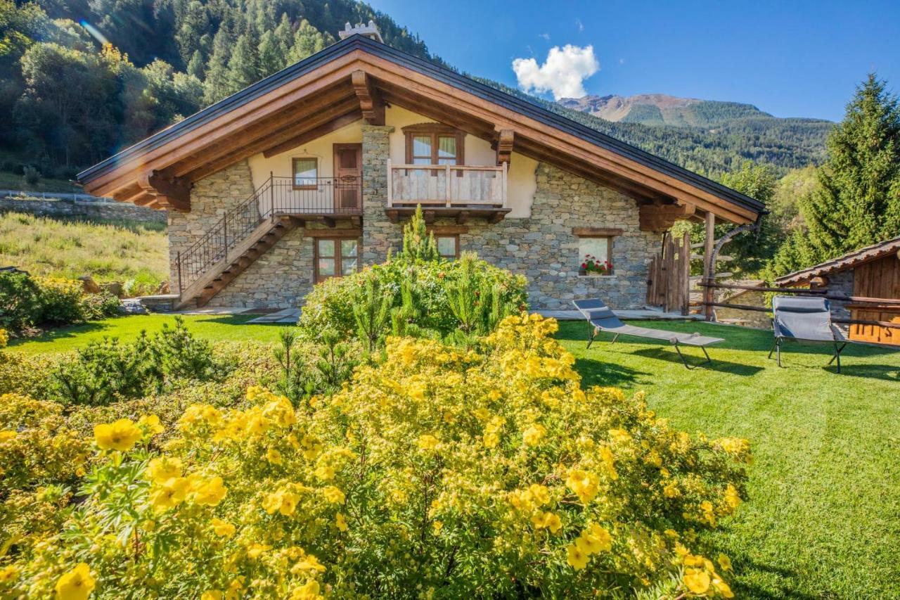 Casa Vacanze Petit Haury - Alloggi Ad Uso Turistico Vda Arvier N 0039 E N 0040 - Exteriör bild