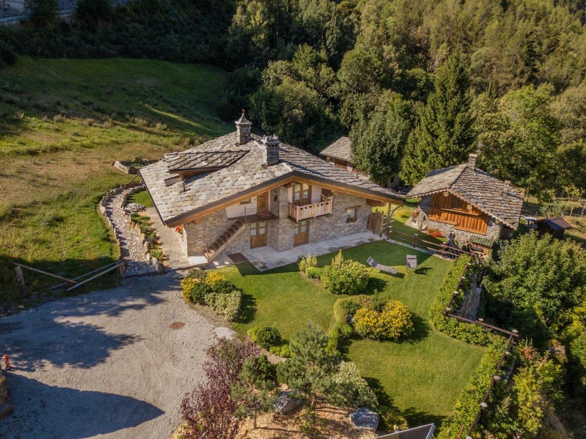 Casa Vacanze Petit Haury - Alloggi Ad Uso Turistico Vda Arvier N 0039 E N 0040 - Exteriör bild