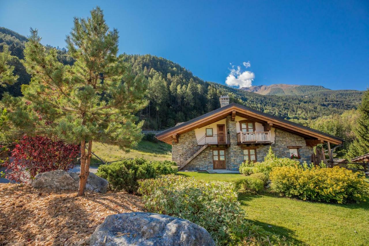 Casa Vacanze Petit Haury - Alloggi Ad Uso Turistico Vda Arvier N 0039 E N 0040 - Exteriör bild