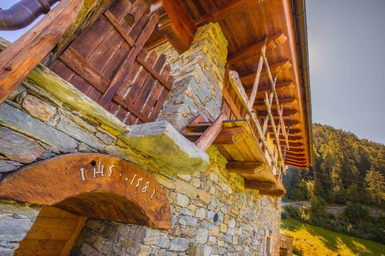Casa Vacanze Petit Haury - Alloggi Ad Uso Turistico Vda Arvier N 0039 E N 0040 - Exteriör bild